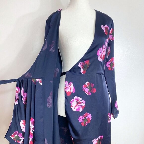 JOIE MILTONA NAVY SATIN PINK FLORAL SHORT SLEEVE WRAP DRESS - XS - Picture 8 of 12